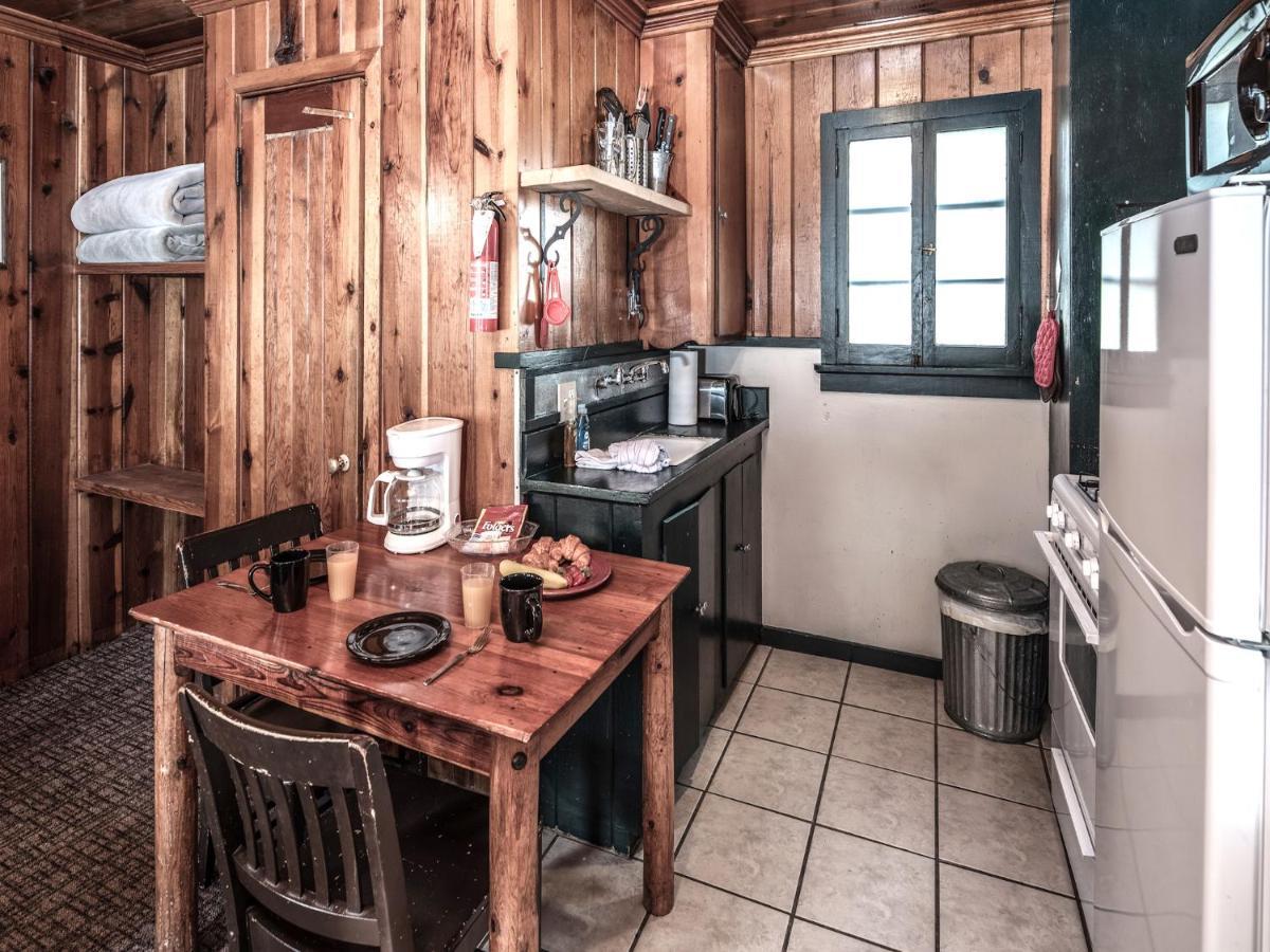 Destiny Cabin, 2 Bedrooms, Fireplace, Midtown, Sleeps 7 Ruidoso Exterior photo