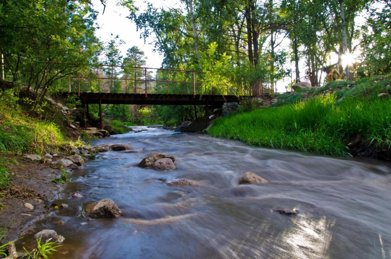 Destiny Cabin, 2 Bedrooms, Fireplace, Midtown, Sleeps 7 Ruidoso Exterior photo